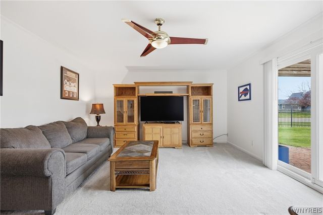 6962 Christi Lane, Wheatfield, NY 14304