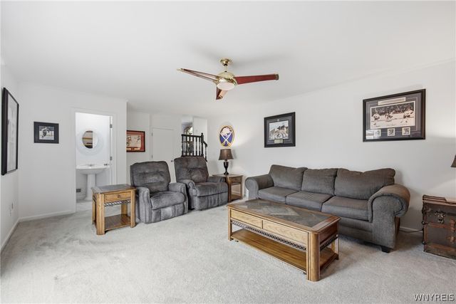 6962 Christi Lane, Wheatfield, NY 14304