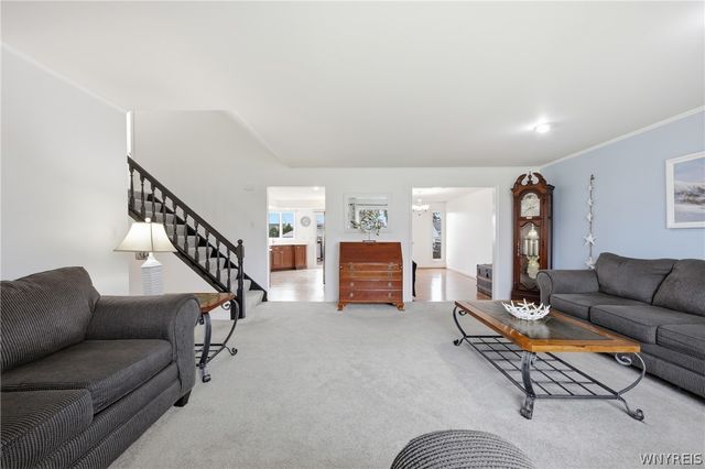 6962 Christi Lane, Wheatfield, NY 14304