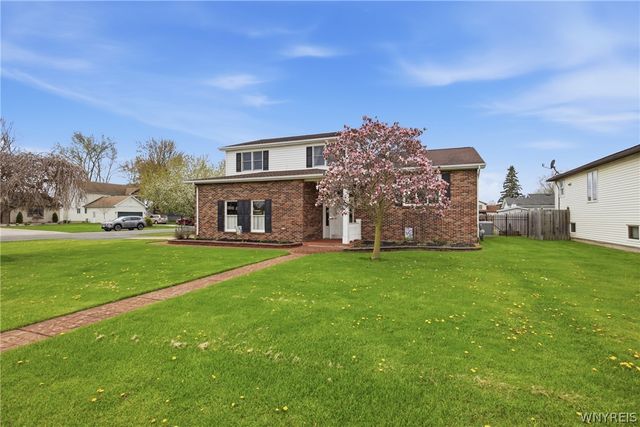 6962 Christi Lane, Wheatfield, NY 14304