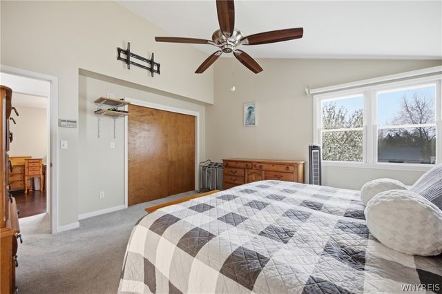 6962 Christi Lane, Wheatfield, NY 14304