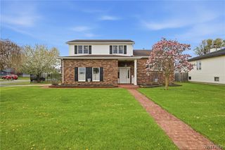 6962 Christi Lane, Wheatfield, NY 14304