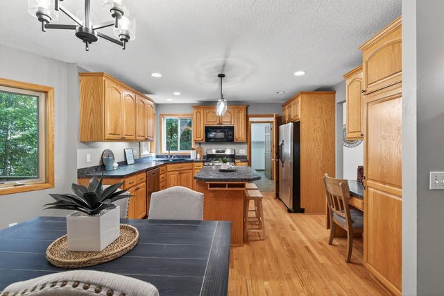 1206 Kensington Way, Buffalo, MN 55313