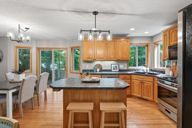 1206 Kensington Way, Buffalo, MN 55313