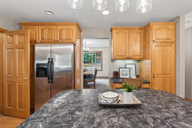 1206 Kensington Way, Buffalo, MN 55313