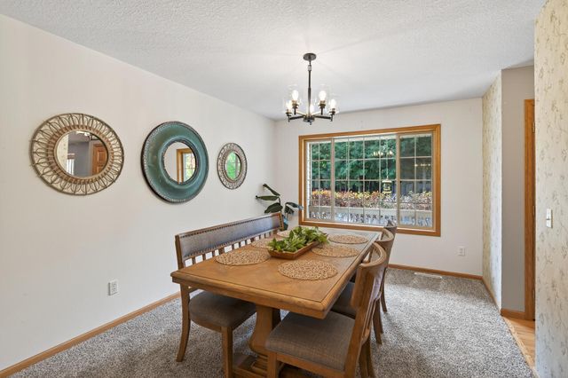 1206 Kensington Way, Buffalo, MN 55313