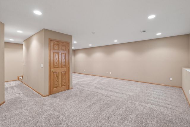 1206 Kensington Way, Buffalo, MN 55313