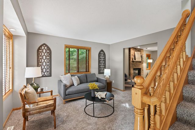 1206 Kensington Way, Buffalo, MN 55313