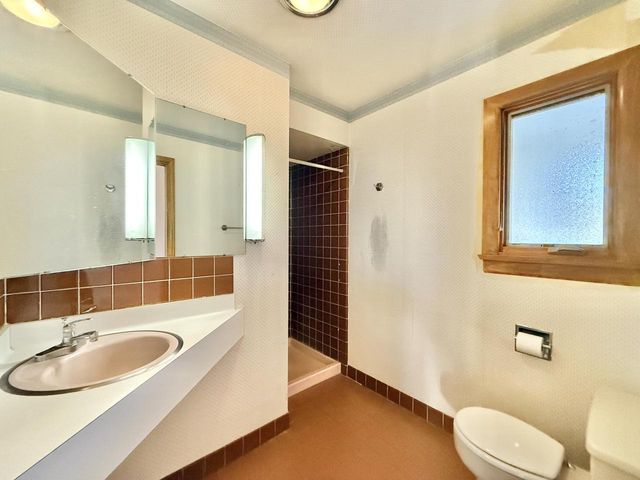 442 Oakland LANE, Elkhorn, WI 53121