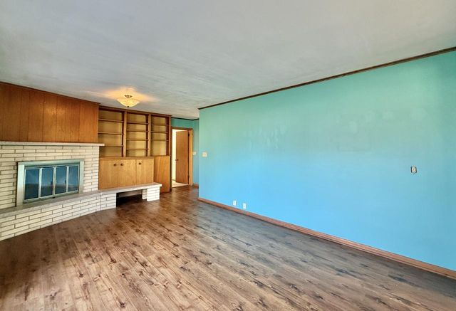 442 Oakland LANE, Elkhorn, WI 53121