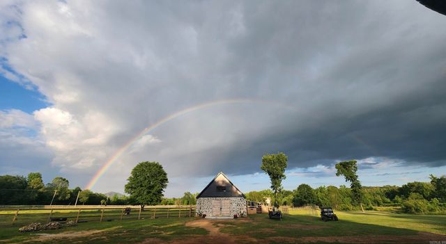 8909 Berry Patch Lane, Roland, AR 72135