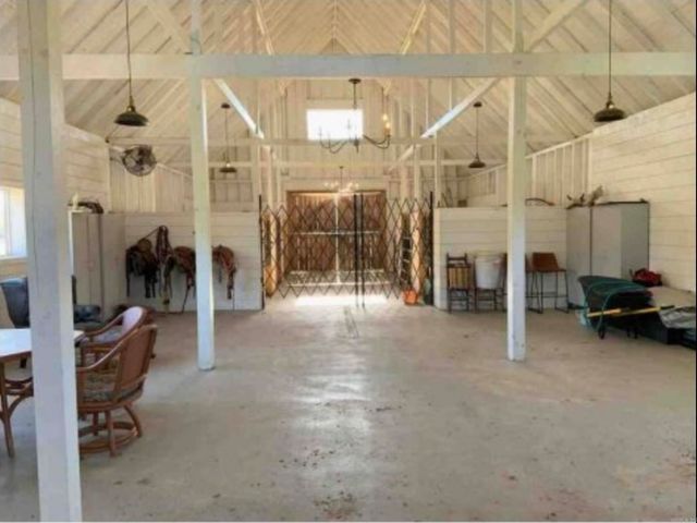 8909 Berry Patch Lane, Roland, AR 72135