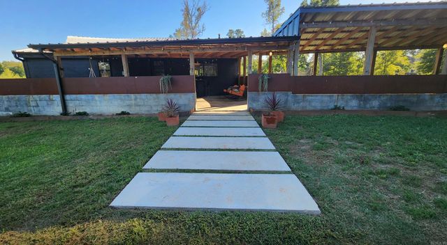 8909 Berry Patch Lane, Roland, AR 72135