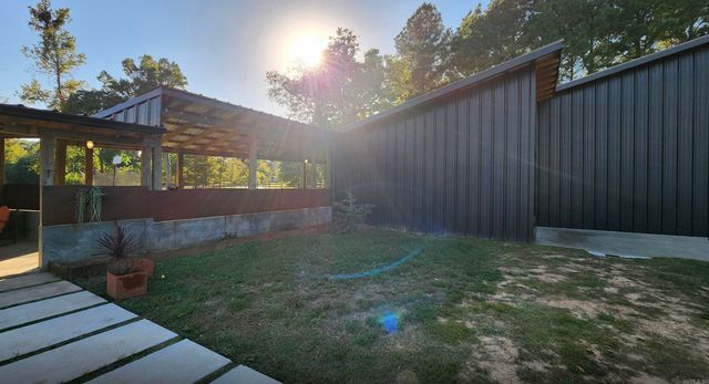 8909 Berry Patch Lane, Roland, AR 72135