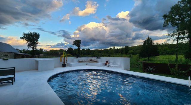 8909 Berry Patch Lane, Roland, AR 72135