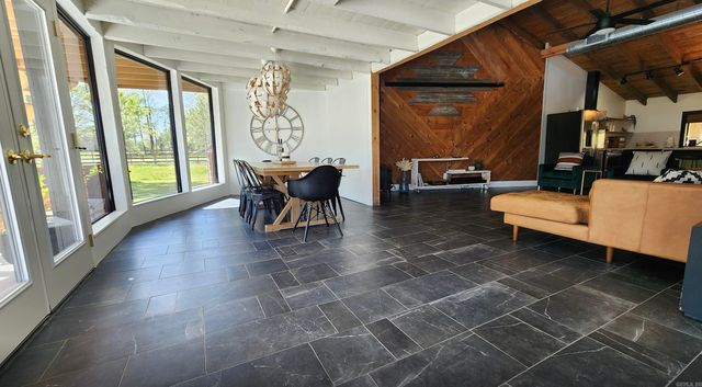 8909 Berry Patch Lane, Roland, AR 72135