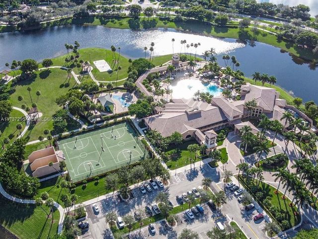 9342 S Belfort Circle 214, Tamarac, FL 33321