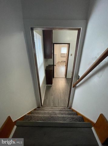 708 E CHESTNUT AVE, Vineland, NJ 08360