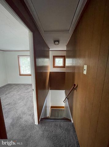 708 E CHESTNUT AVE, Vineland, NJ 08360