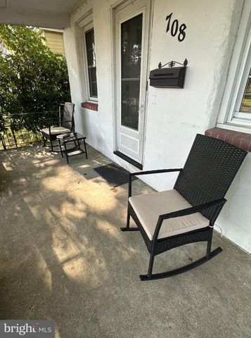 708 E CHESTNUT AVE, Vineland, NJ 08360