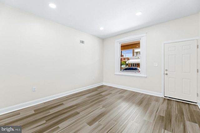 2442 DUNCAN ST, Philadelphia, PA 19124