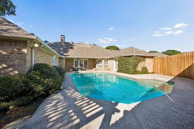 10322 White Rock Place, Dallas, TX 75238