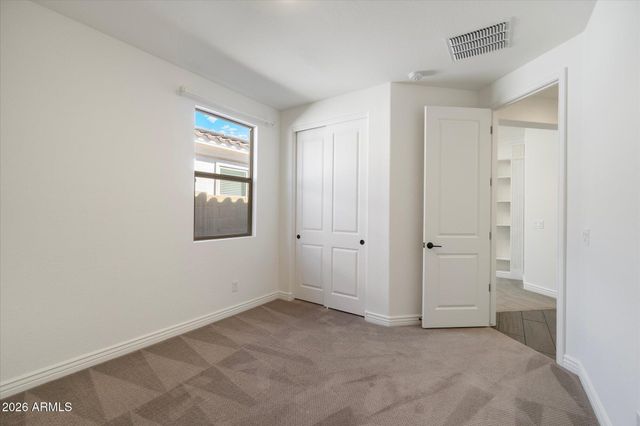 5622 S 28TH Street, Phoenix, AZ 85040