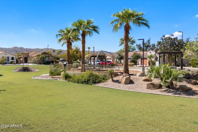 5622 S 28TH Street, Phoenix, AZ 85040