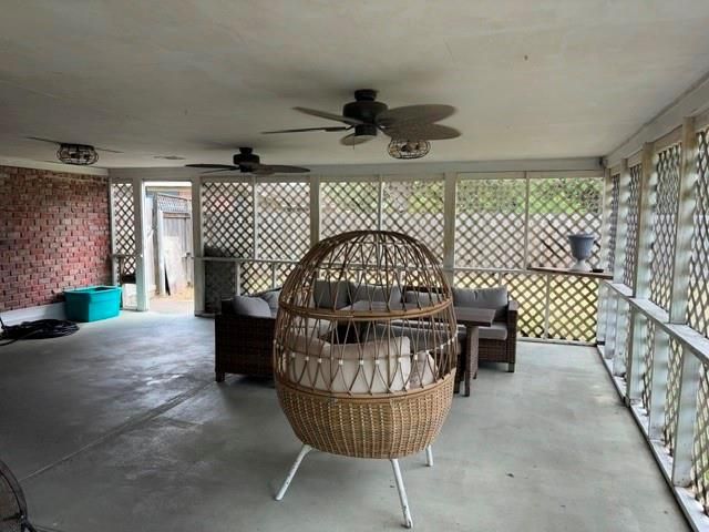 1909 11th Avenue, La Marque, TX 77568