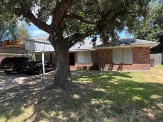 1909 11th Avenue, La Marque, TX 77568