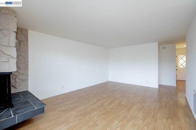 339 Broadway 116, Alameda, CA 94501