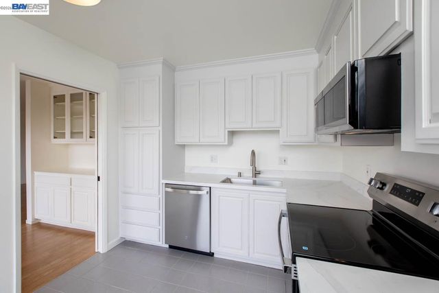 339 Broadway 116, Alameda, CA 94501