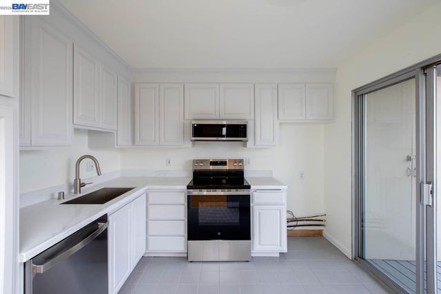 339 Broadway 116, Alameda, CA 94501