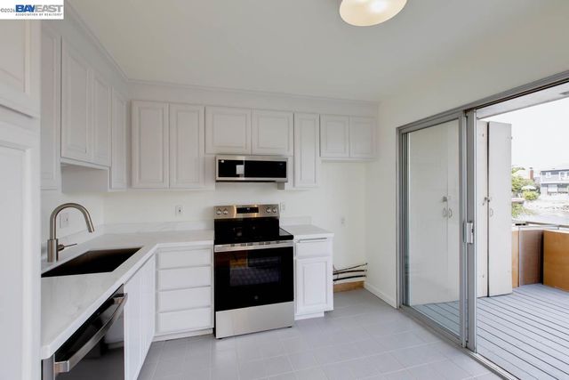 339 Broadway 116, Alameda, CA 94501