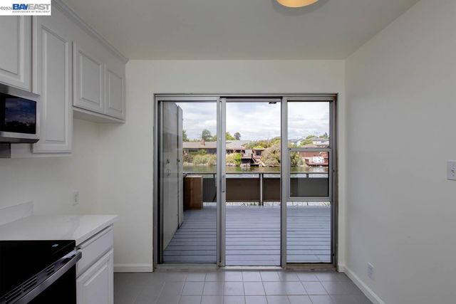 339 Broadway 116, Alameda, CA 94501
