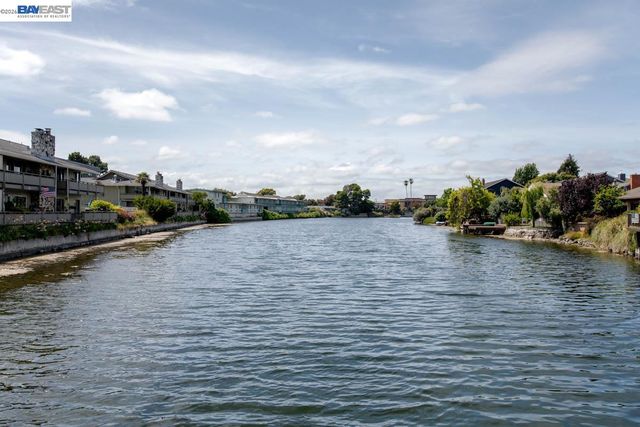 339 Broadway 116, Alameda, CA 94501