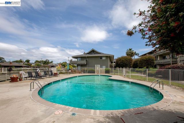 339 Broadway 116, Alameda, CA 94501