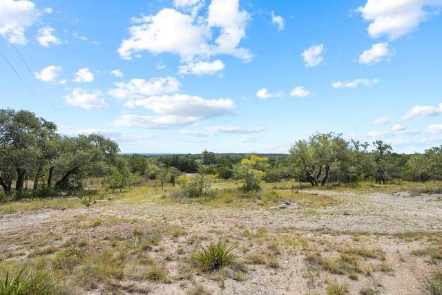 700 Rolling Hills DR, Wimberley, TX 78676