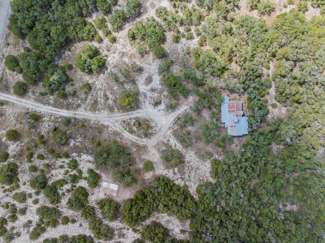 700 Rolling Hills DR, Wimberley, TX 78676