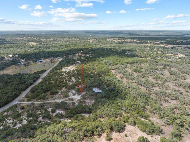 700 Rolling Hills DR, Wimberley, TX 78676