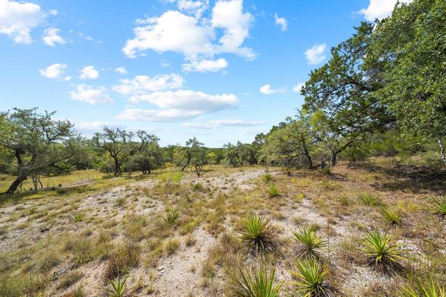 700 Rolling Hills DR, Wimberley, TX 78676
