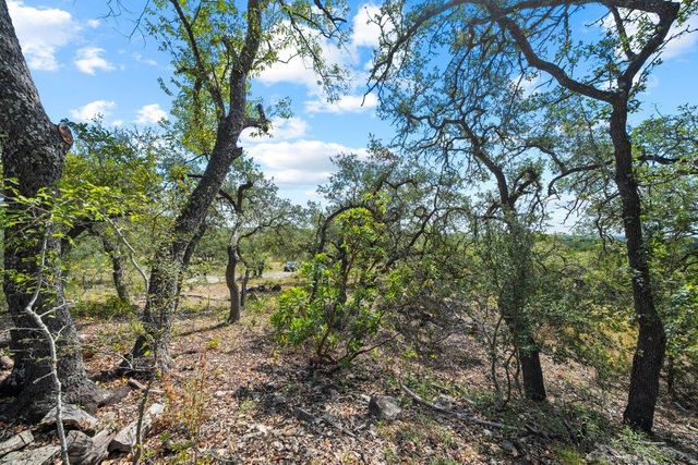 700 Rolling Hills DR, Wimberley, TX 78676