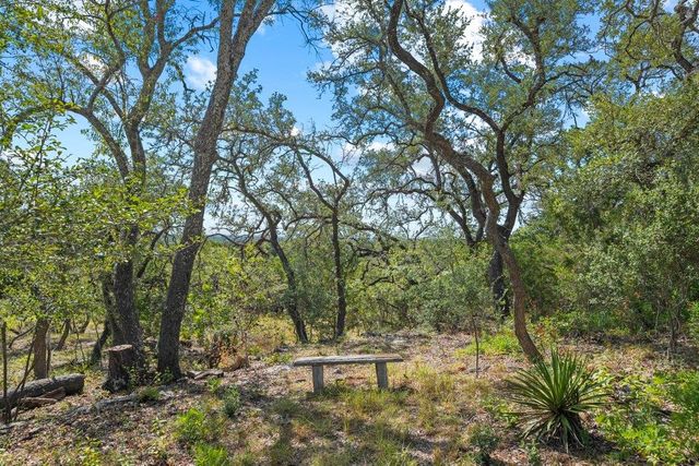 700 Rolling Hills DR, Wimberley, TX 78676