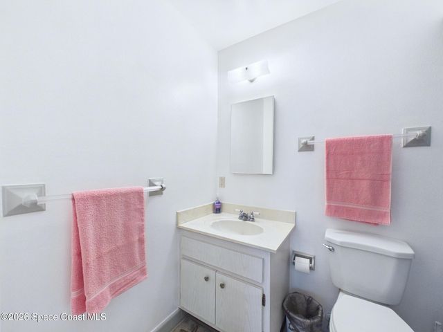 2939 Chipper Drive NE, Palm Bay, FL 32905