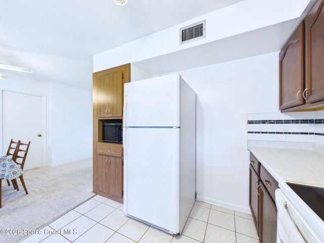 2939 Chipper Drive NE, Palm Bay, FL 32905