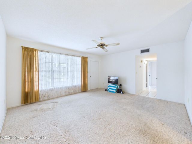 2939 Chipper Drive NE, Palm Bay, FL 32905