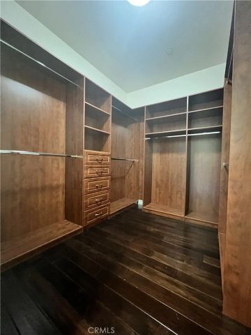 801 S Grand 2204, Los Angeles, CA 90017
