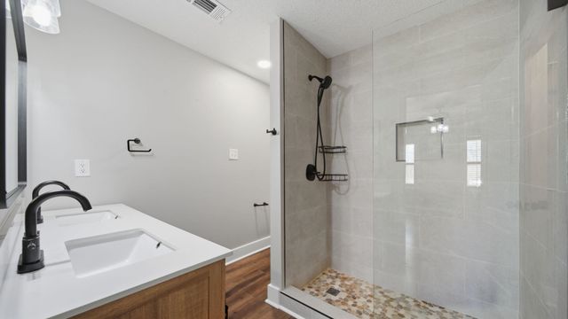 295 CHELSIA LN, Munford, TN 38058