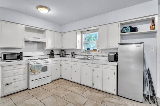 2004 N Monticello St, Big Spring, TX 79720