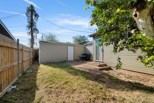 2004 N Monticello St, Big Spring, TX 79720